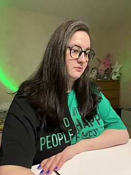 Snapshot of hungry1bunny chatting on 02.13.25 hungry1bunny online show from 02.13.25