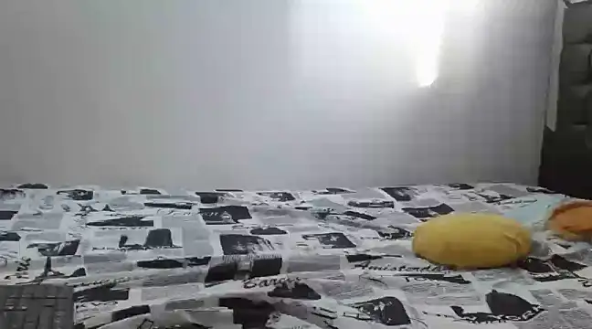 Snapshot of charlotte_slut chatting on 03.15.25 charlotte slut online show from 03.15.25