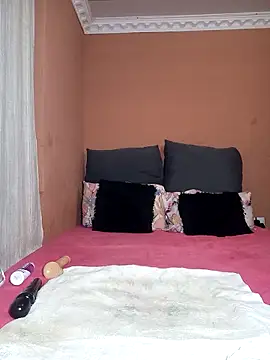 Yummy-Cat online show from 09.19.25