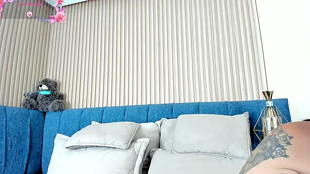 kathecute   online show from 04.07.26