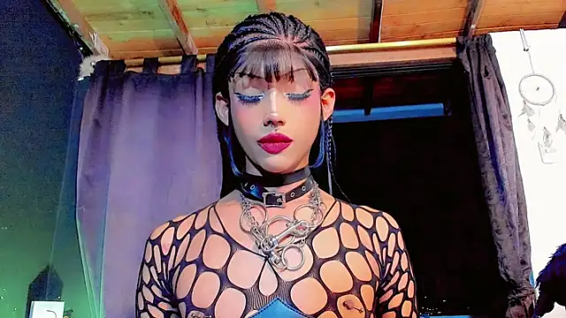 Snapshot of HELEM__S7 chatting on 02.02.25 HELEM S7 online show from 02.02.25