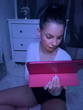 Snapshot of Lexy669 chatting on 12.17.24 Lexy669 online show from 12.17.24