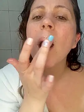 SofiEstevez online show from 10.07.25