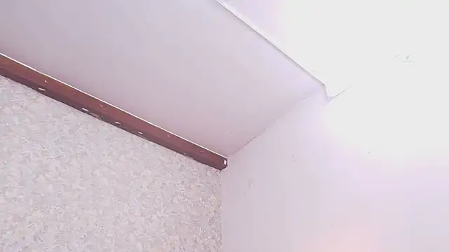 Snapshot of nicol_f chatting on 03.11.25 nicol f online show from 03.11.25