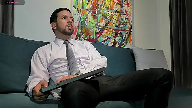 tommy raym0ndg online show from 01.11.25