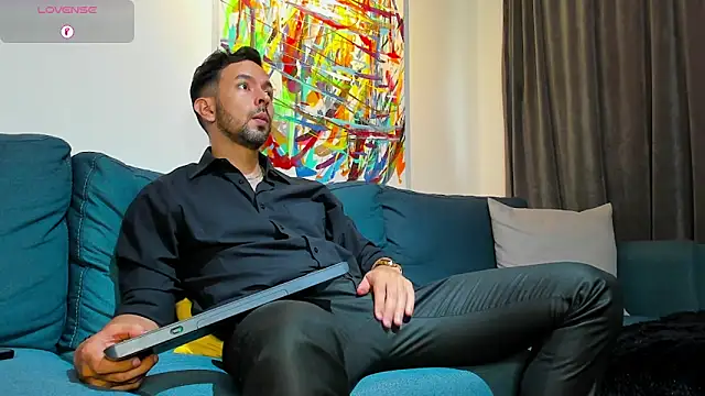 tommy raym0ndg online show from 11.17.25