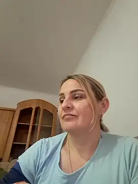 Snapshot of Malichkaanna30 chatting on 02.23.25 Malichkaanna30 online show from 02.23.25