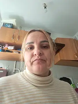 Snapshot of Malichkaanna30 chatting on 05.22.26 Malichkaanna30 online show from 05.22.26