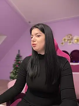 Snapshot of MelanieCarterr chatting on 12.25.24 MelanieCarterr online show from 12.25.24