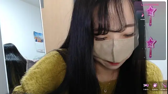 Snapshot of Rio_chan_ chatting on 02.25.25 Rio chan online show from 02.25.25