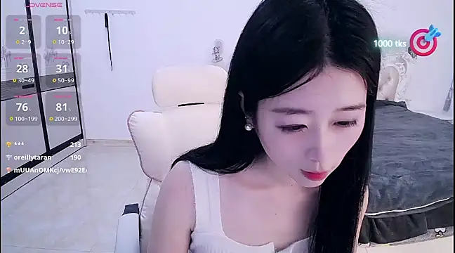 CN-xiaofei online show from 03.06.25