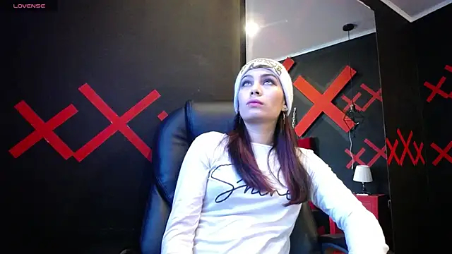  yuyi online show from 03.20.25