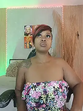 nahiarapalmer19 online show from 07.27.26