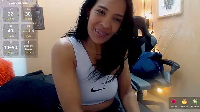 scarlet-foox online show from 11.02.25