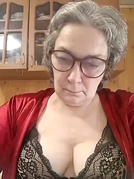 Snapshot of IrinaSweet54 chatting on 06.06.26 IrinaSweet54 online show from 06.06.26