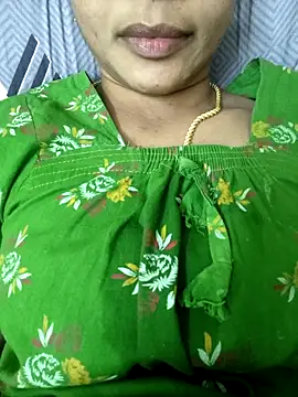 Snapshot of Ambika01 chatting on 04.04.26 Ambika01 online show from 04.04.26
