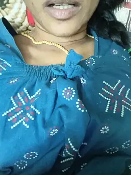 Snapshot of Ambika01 chatting on 05.16.26 Ambika01 online show from 05.16.26