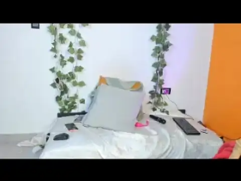 Snapshot of Cataleya19__ chatting on 10.01.25 Cataleya19 online show from 10.01.25