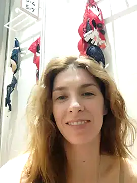 Snapshot of YourSuperModel chatting on 02.19.25 YourSuperModel online show from 02.19.25