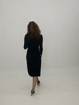 Snapshot of YourSuperModel chatting on 11.18.25 YourSuperModel online show from 11.18.25