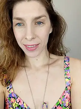 YourSuperModel online show from 01.19.26