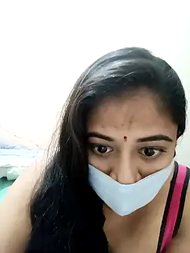 DIZZLING DIVA online show from 12.24.24