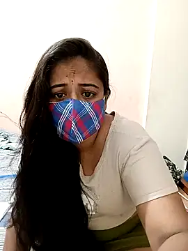 DIZZLING DIVA online show from 12.25.24