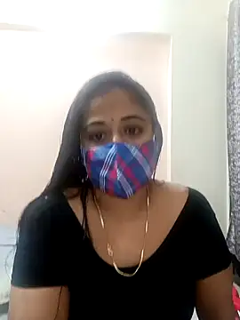 DIZZLING DIVA online show from 12.26.24