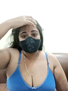 DIZZLING DIVA online show from 12.29.24