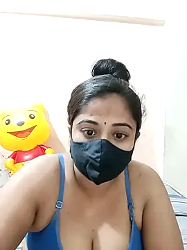 DIZZLING DIVA online show from 12.31.24