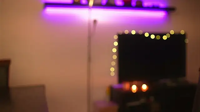 Snapshot of Bellis_Perenis chatting on 12.04.24 Bellis Perenis online show from 12.04.24