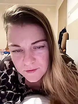 LunikaLunaX online show from 01.21.25