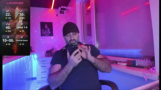 MAGABEAR077 online show from 12.21.25