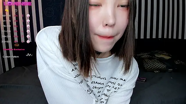 Dark Ester online show from 01.25.25