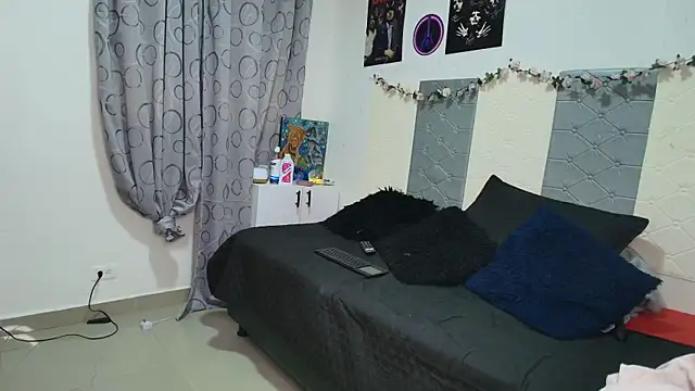 scarlett  morgan online show from 04.08.26