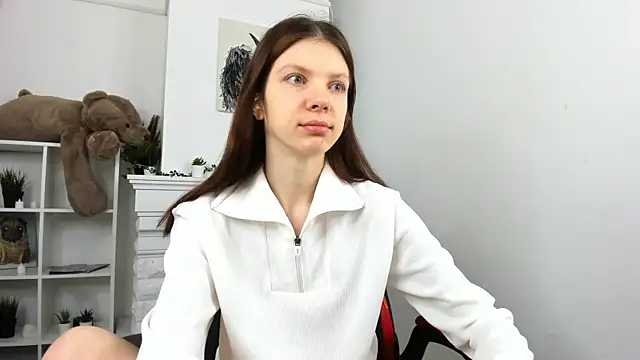 Baby Evalena online show from 12.15.24