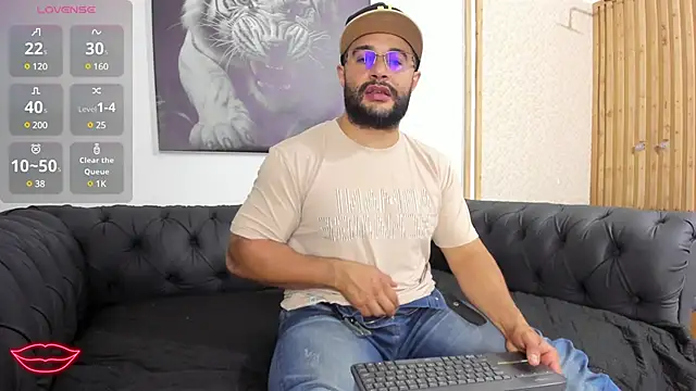 Luke  09 online show from 02.26.25