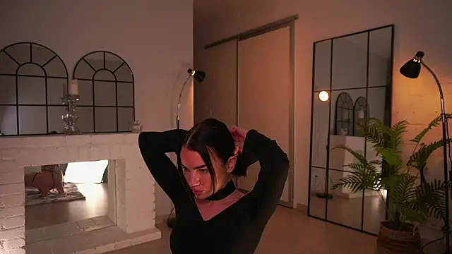 Heidi11 online show from 09.22.25