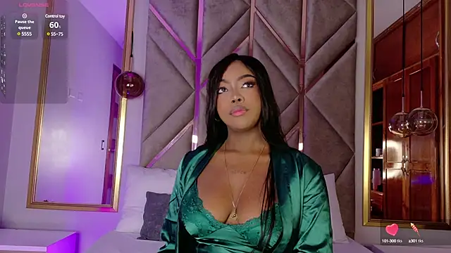 Lola King online show from 02.21.25