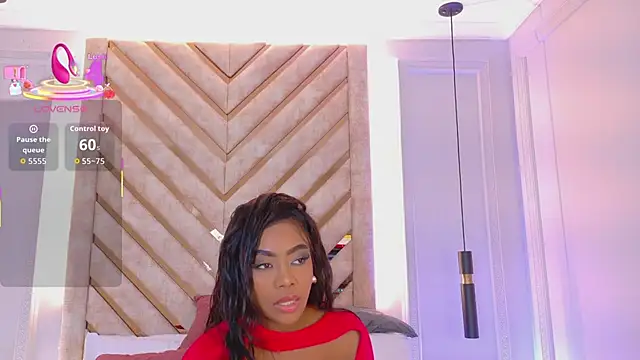 Lola King online show from 09.10.25