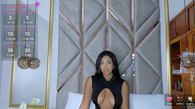 Lola King online show from 09.29.25