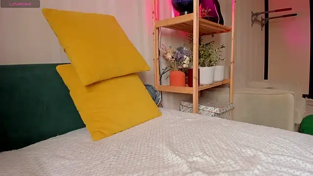 lovely ki online show from 03.27.26