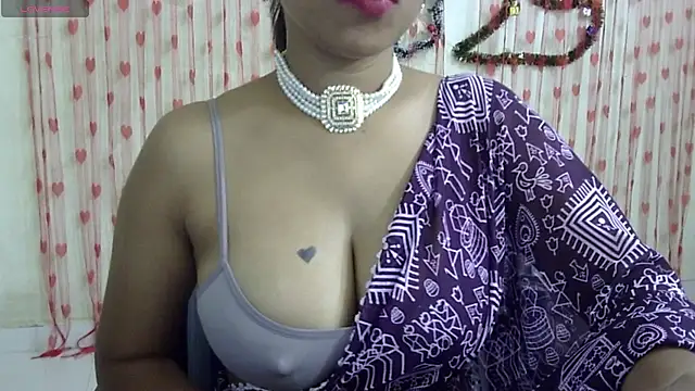 Preeti-Sexy online show from 02.08.25