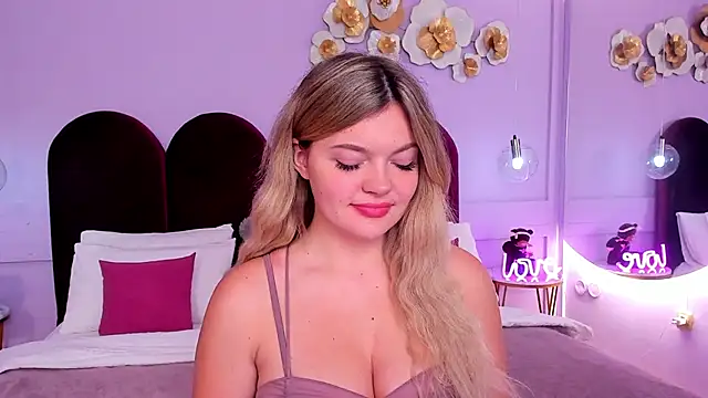 ZaraBloom online show from 10.14.25