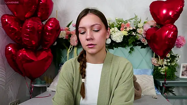 Snapshot of AliceBrayan chatting on 02.12.26 AliceBrayan online show from 02.12.26