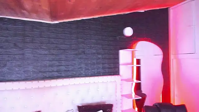 Snapshot of Ghosty_Doll chatting on 01.17.25 Ghosty Doll online show from 01.17.25