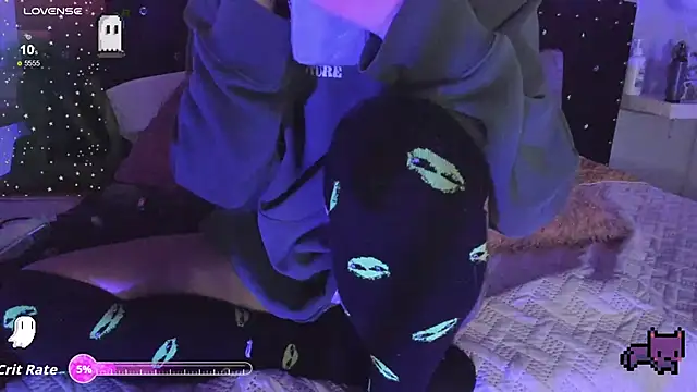 Snapshot of Ghosty_Doll chatting on 09.11.25 Ghosty Doll online show from 09.11.25