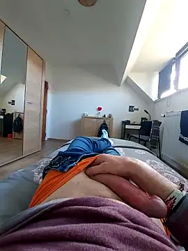 pascalino100 online show from 03.18.25