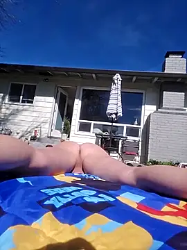 instant play online show from 02.27.26