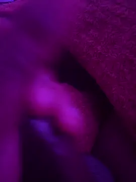 Snapshot of Rastamanzigy22 chatting on 11.09.25 Rastamanzigy22 online show from 11.09.25